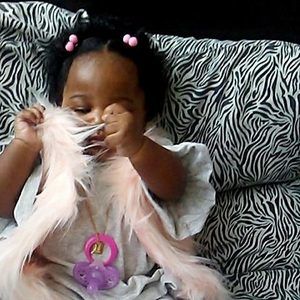 Meet your Posher, Nayocka